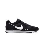 Nike Venture Runner