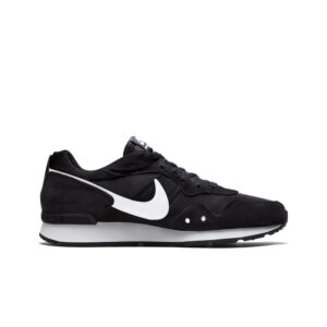 Nike Venture Runner
