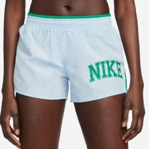 W Nk Df Swsh Run 10K Short