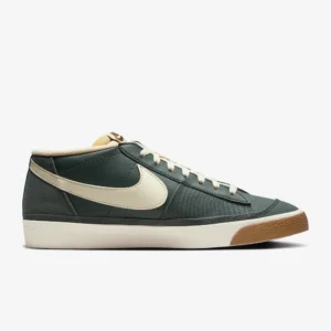 Blazer Low Pro Club Bts