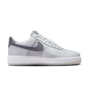 Air Force 1 '07 Lv8 Ess+