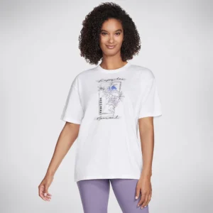 Winter Blooms Everybody Tee